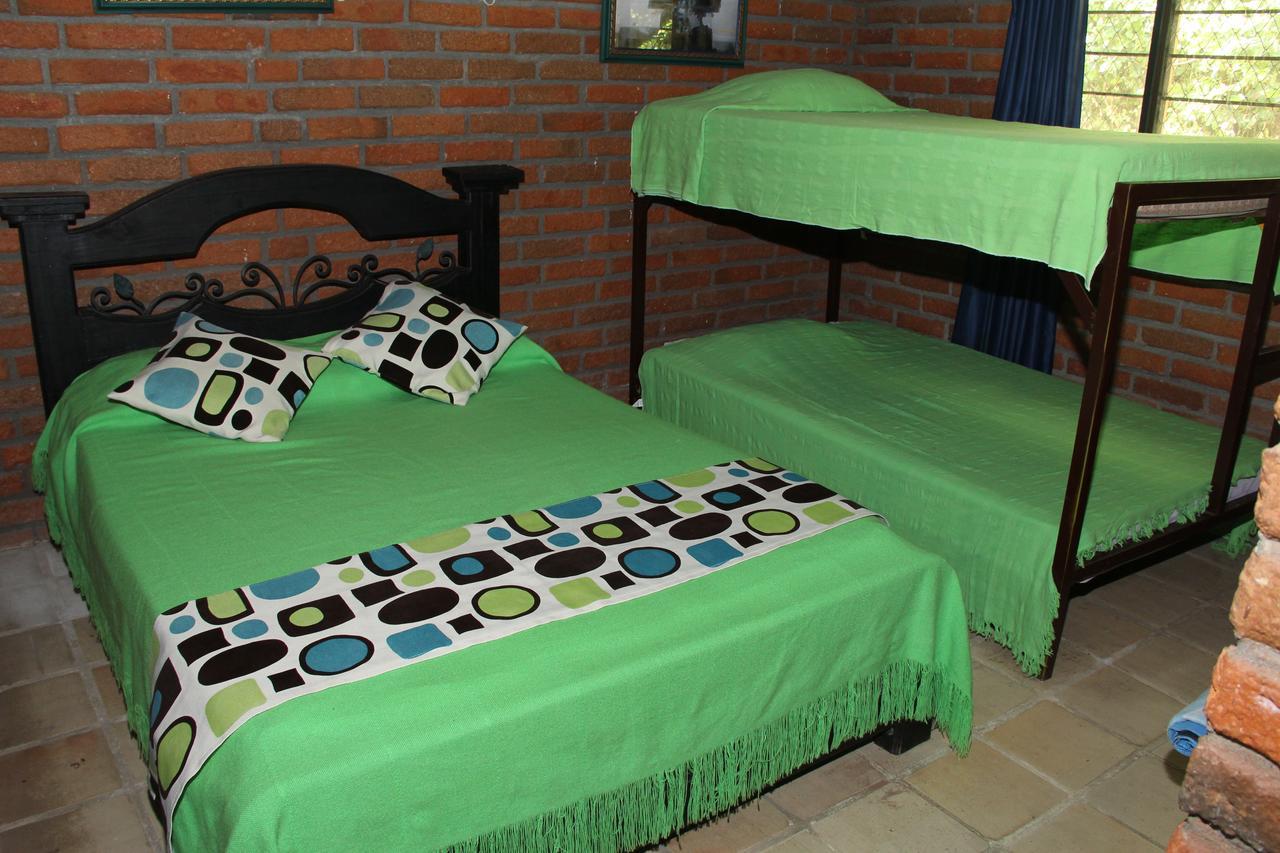 Hotel Hacienda Casa Blanca La Union  Bagian luar foto