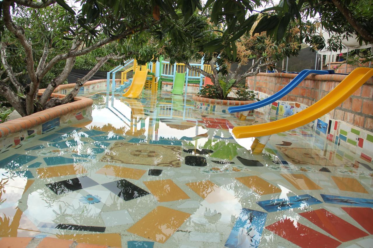 Hotel Hacienda Casa Blanca La Union  Bagian luar foto