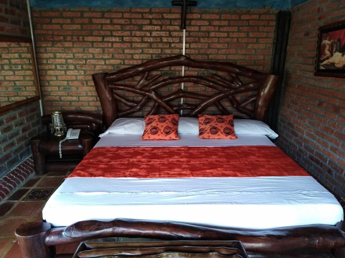 Hotel Hacienda Casa Blanca La Union  Bagian luar foto